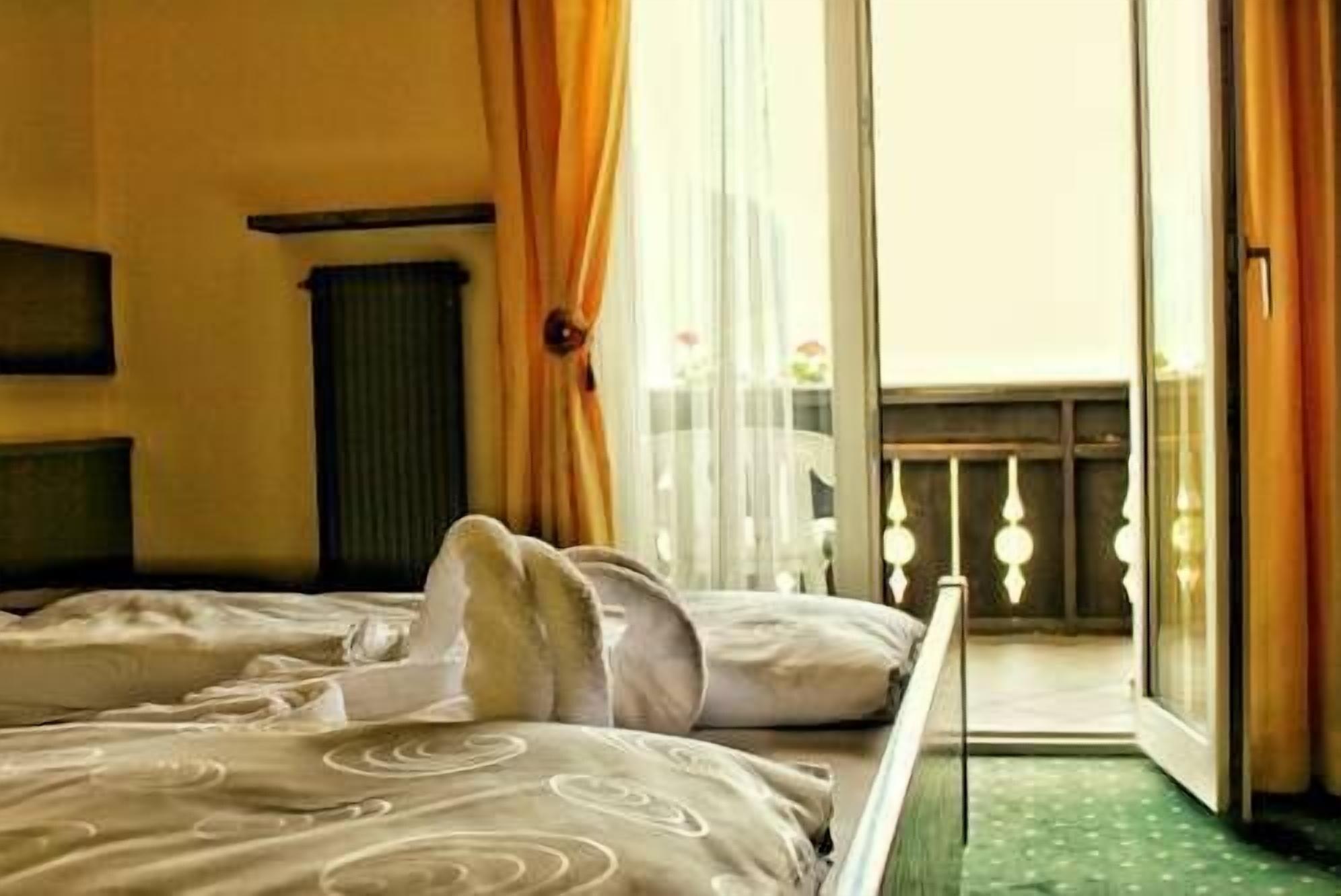 Panoramahotel Unterinnerhof Auna di Sotto Екстериор снимка