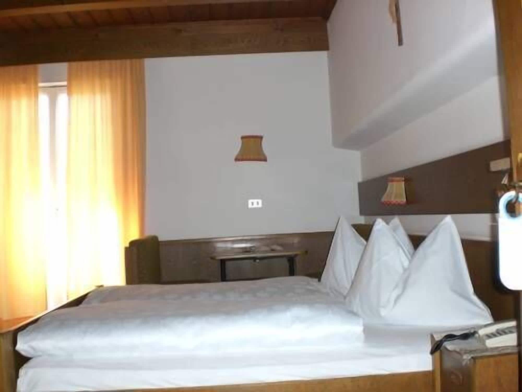 Panoramahotel Unterinnerhof Auna di Sotto Екстериор снимка